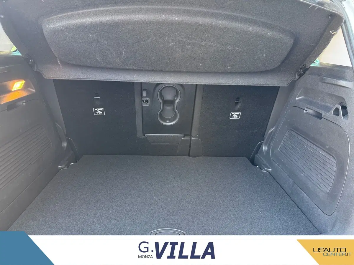 Opel Crossland X usata a Milano (8)