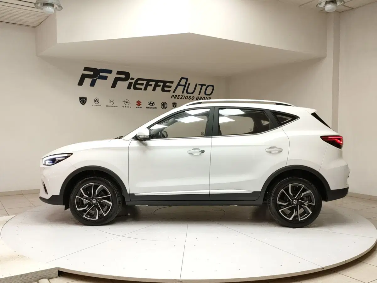 Mg ZS nuova a L'Aquila (2)