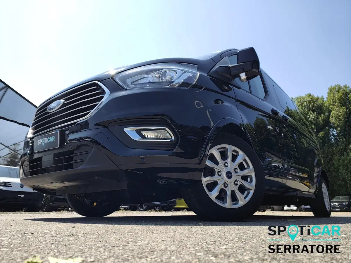Ford Tourneo Custom usata a Como (15)