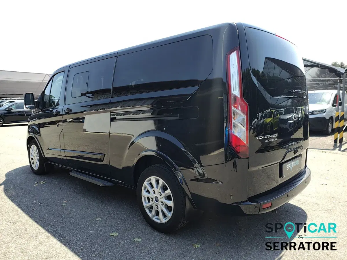 Ford Tourneo Custom usata a Como (4)
