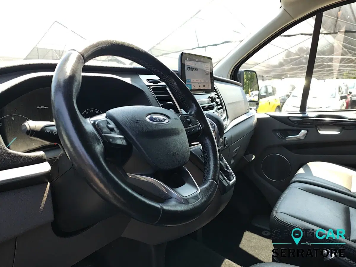 Ford Tourneo Custom usata a Como (9)