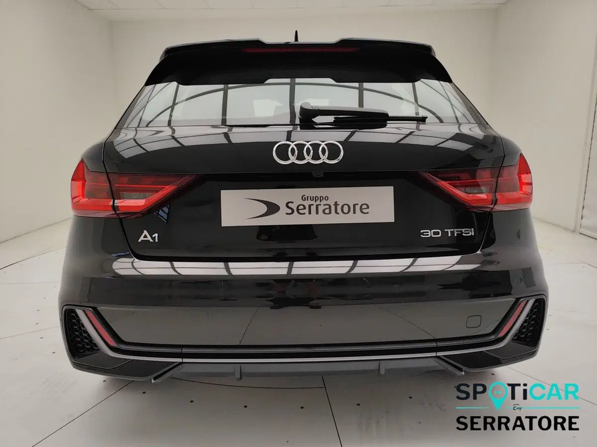 Audi A1 Sportback nuova a Como (5)