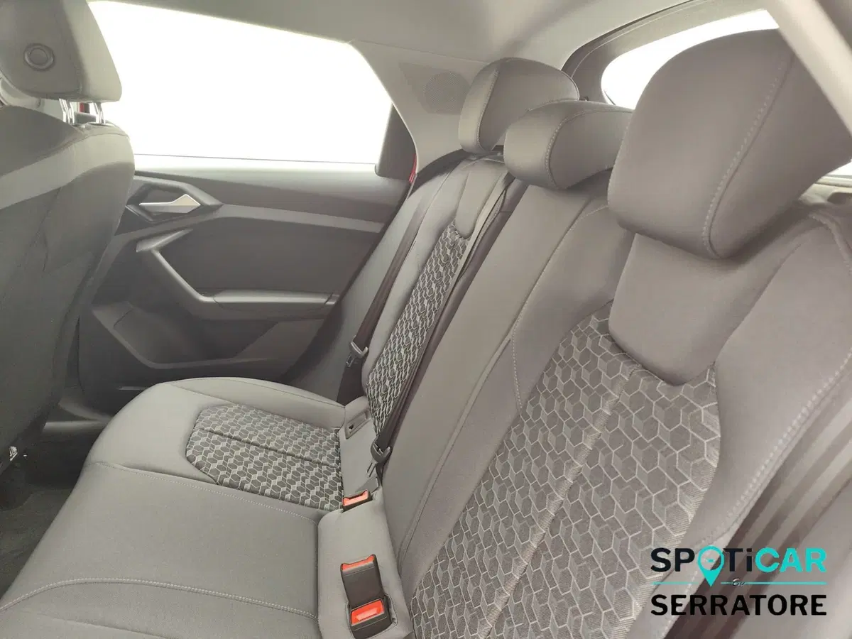 Audi A1 Sportback nuova a Como (13)