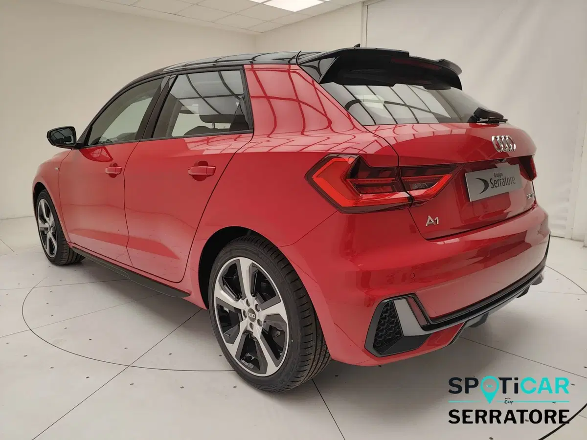Audi A1 Sportback nuova a Como (4)