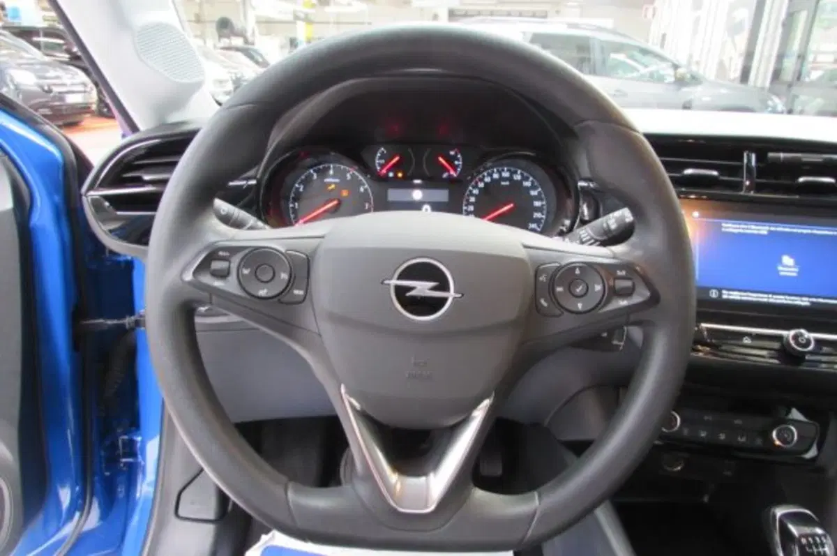 Opel Corsa usata a Milano (10)