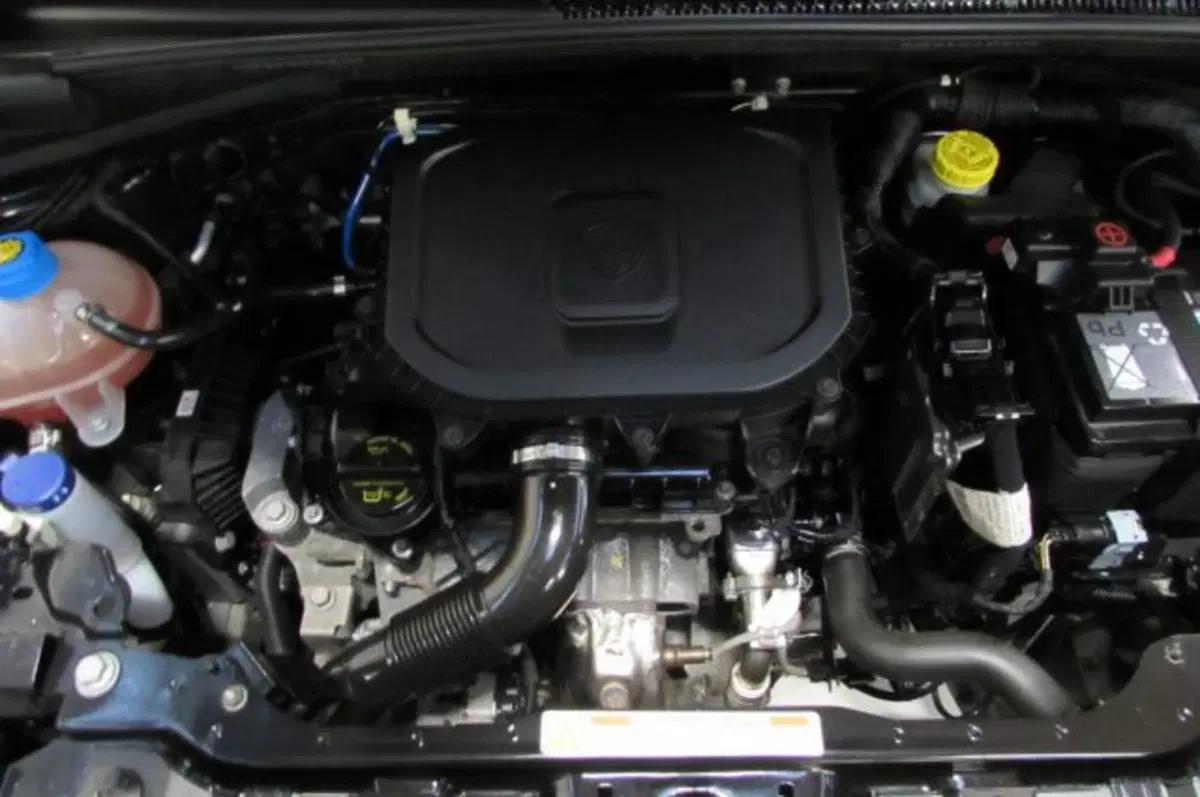 Lancia Ypsilon usata a Milano (17)