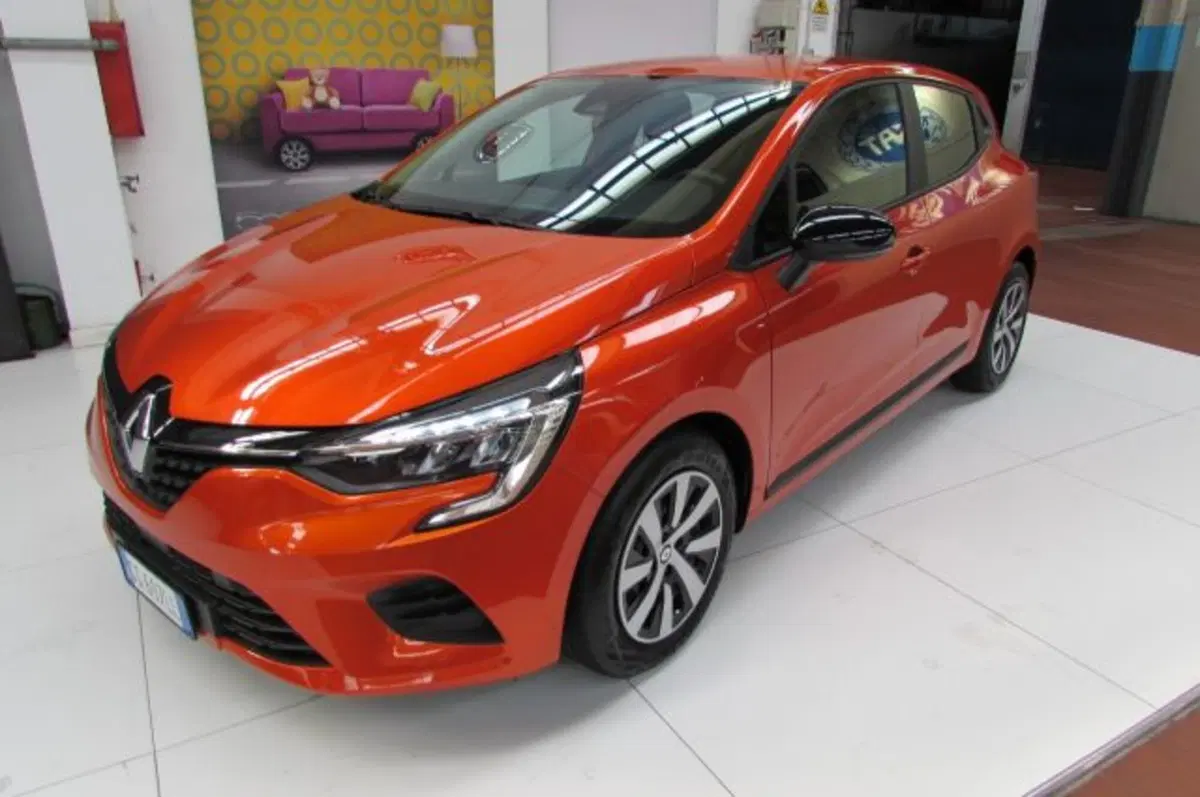 Renault Clio usata a Milano (2)