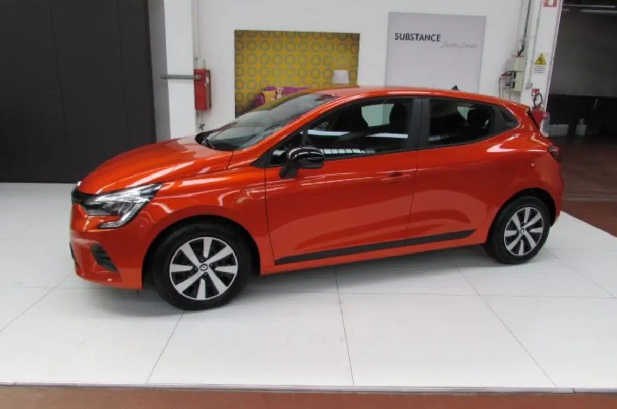 Renault Clio usata a Milano (5)