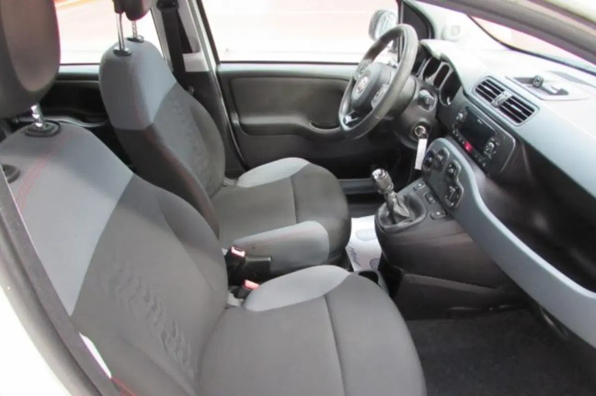 Fiat Panda usata a Milano (15)