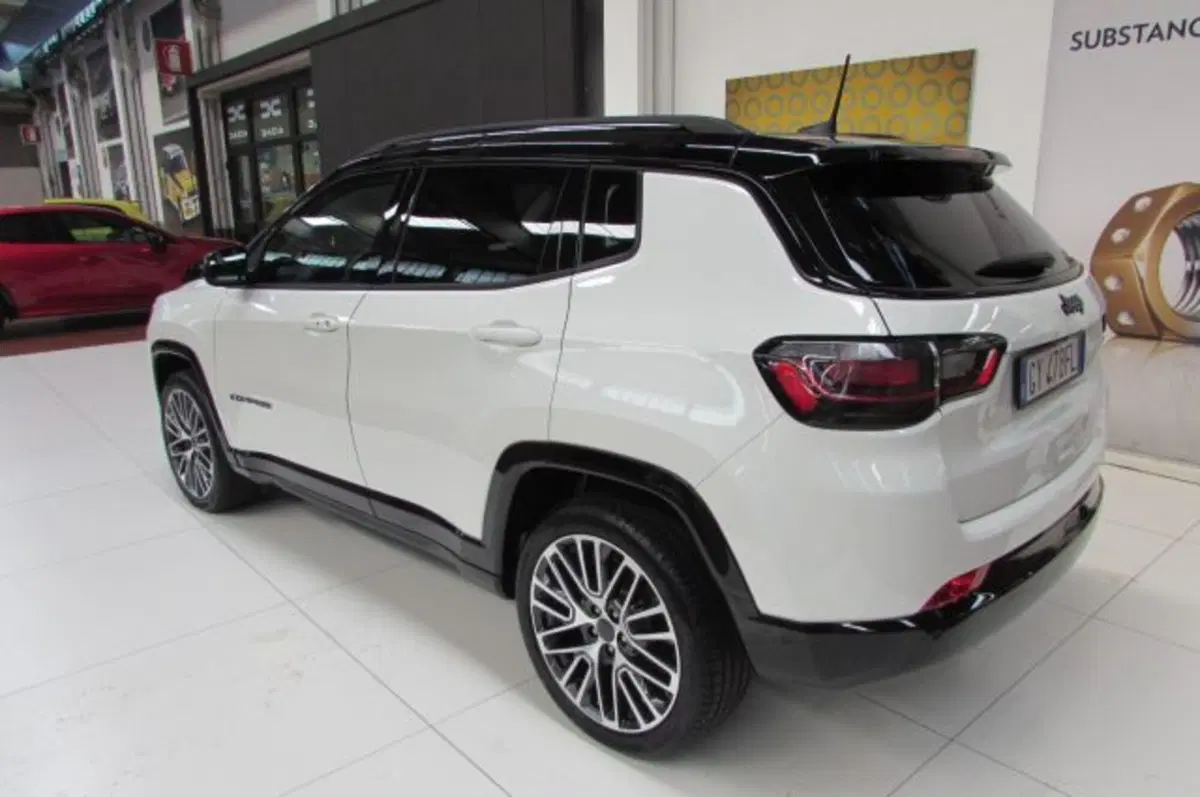 Jeep Compass usata a Milano (4)