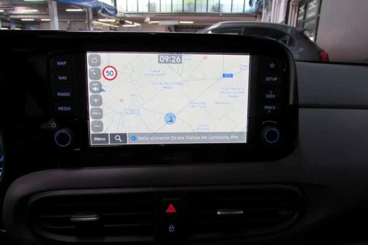 Hyundai i10 usata a Milano (10)