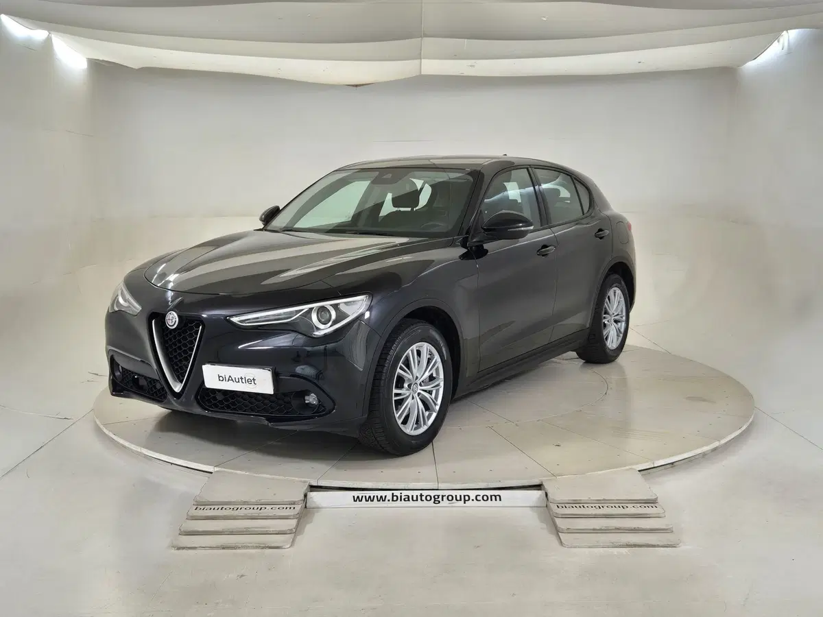 Alfa Romeo Stelvio usata a Torino