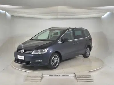 Volkswagen Sharan 2.0 TDI 184 CV SCR DSG Executive BlueMotion Tech. del 2017 usata a Settimo Torinese