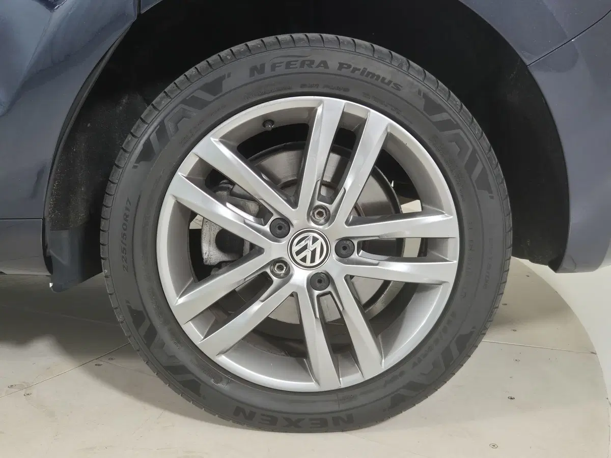 Volkswagen Sharan usata a Torino (14)
