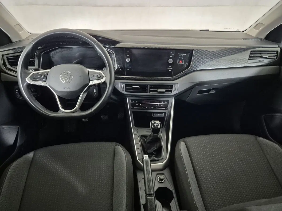 Volkswagen Polo usata a Torino (7)