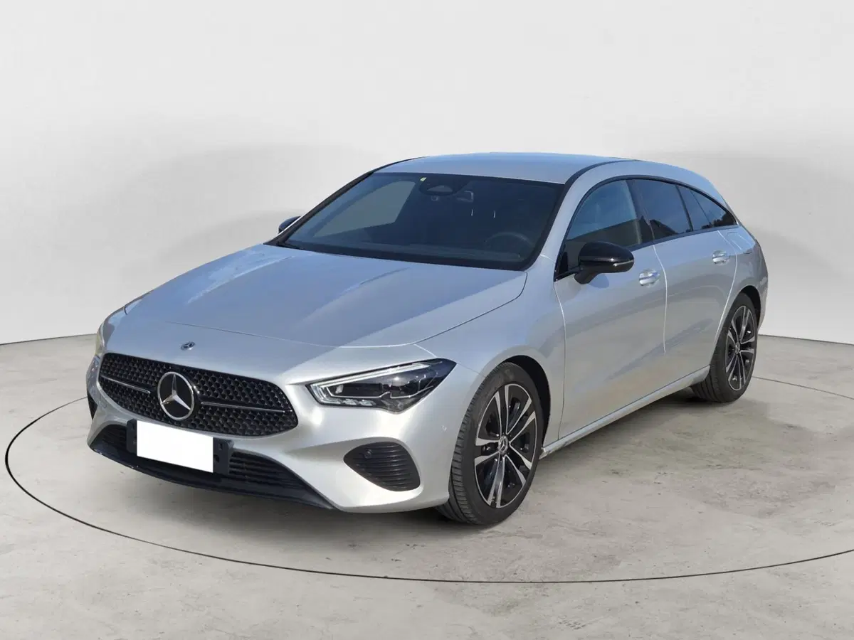 Mercedes-Benz CLA Shooting Brake usata a Alessandria