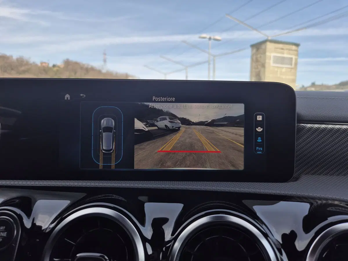 Mercedes-Benz CLA Shooting Brake usata a Alessandria (15)