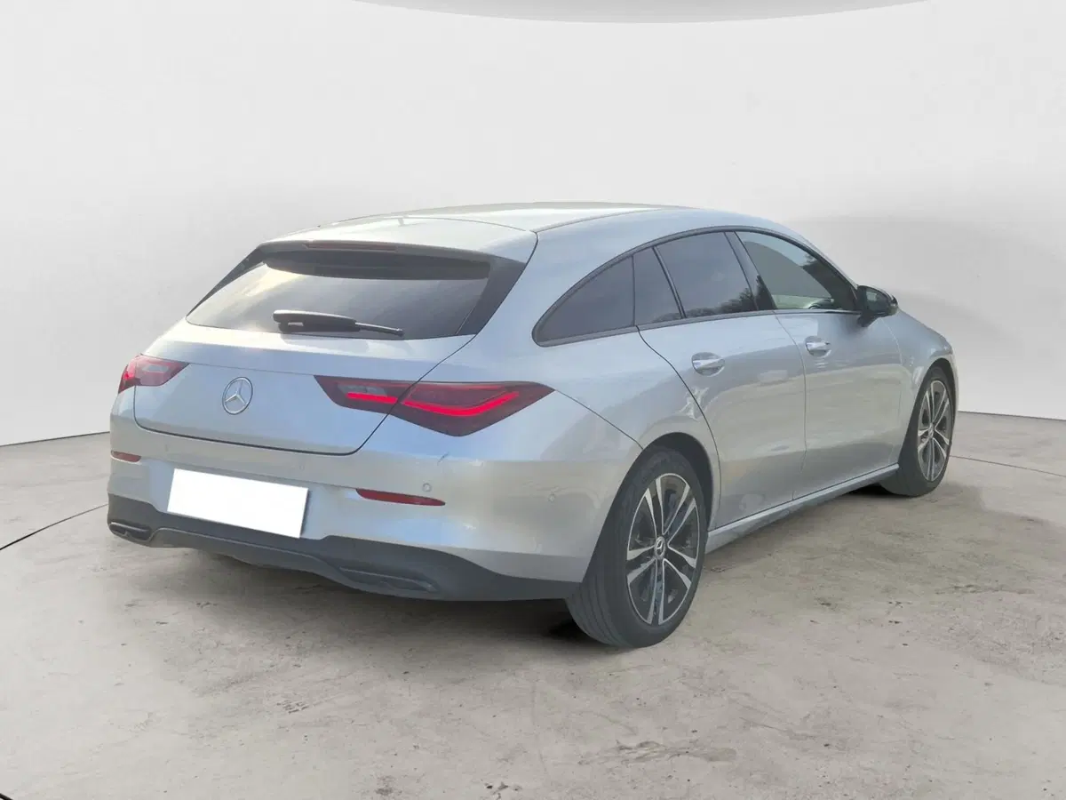 Mercedes-Benz CLA Shooting Brake usata a Alessandria (4)