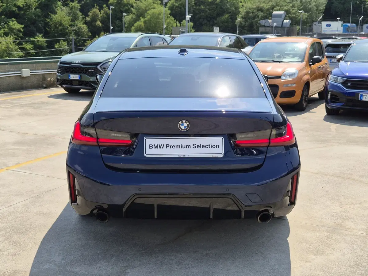 BMW Serie 3 usata  (3)