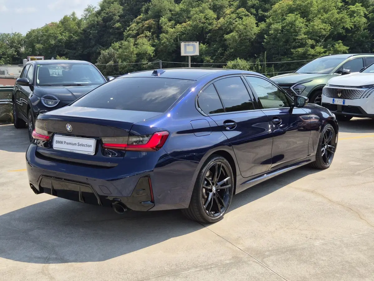 BMW Serie 3 usata  (4)