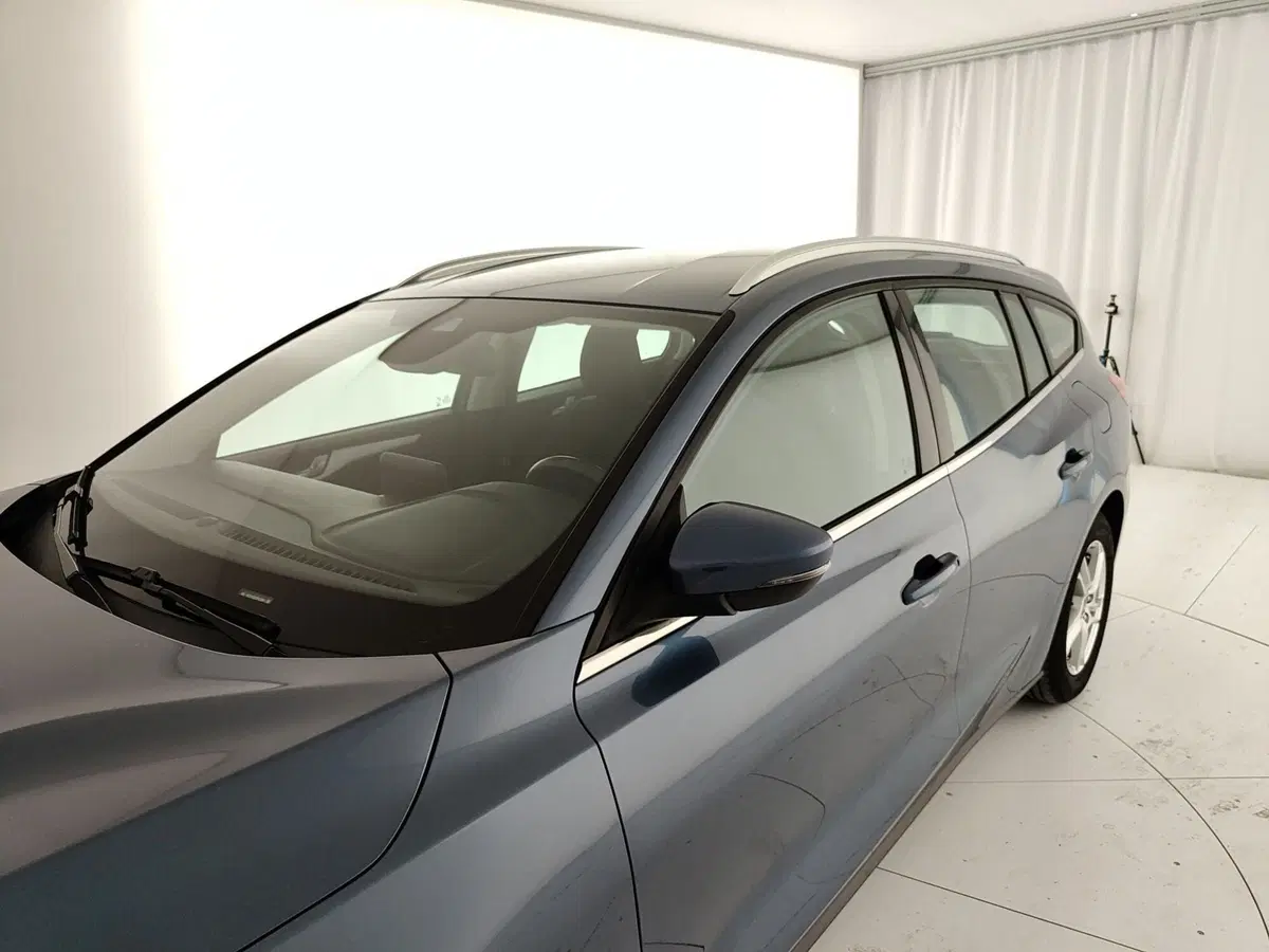 Ford Focus Station Wagon usata a Caserta (14)