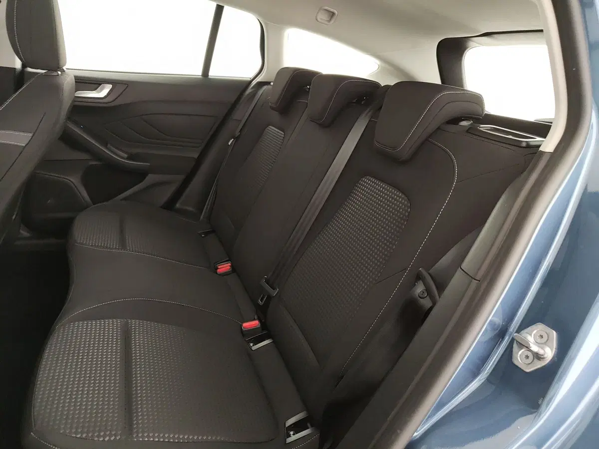 Ford Focus Station Wagon usata a Caserta (19)