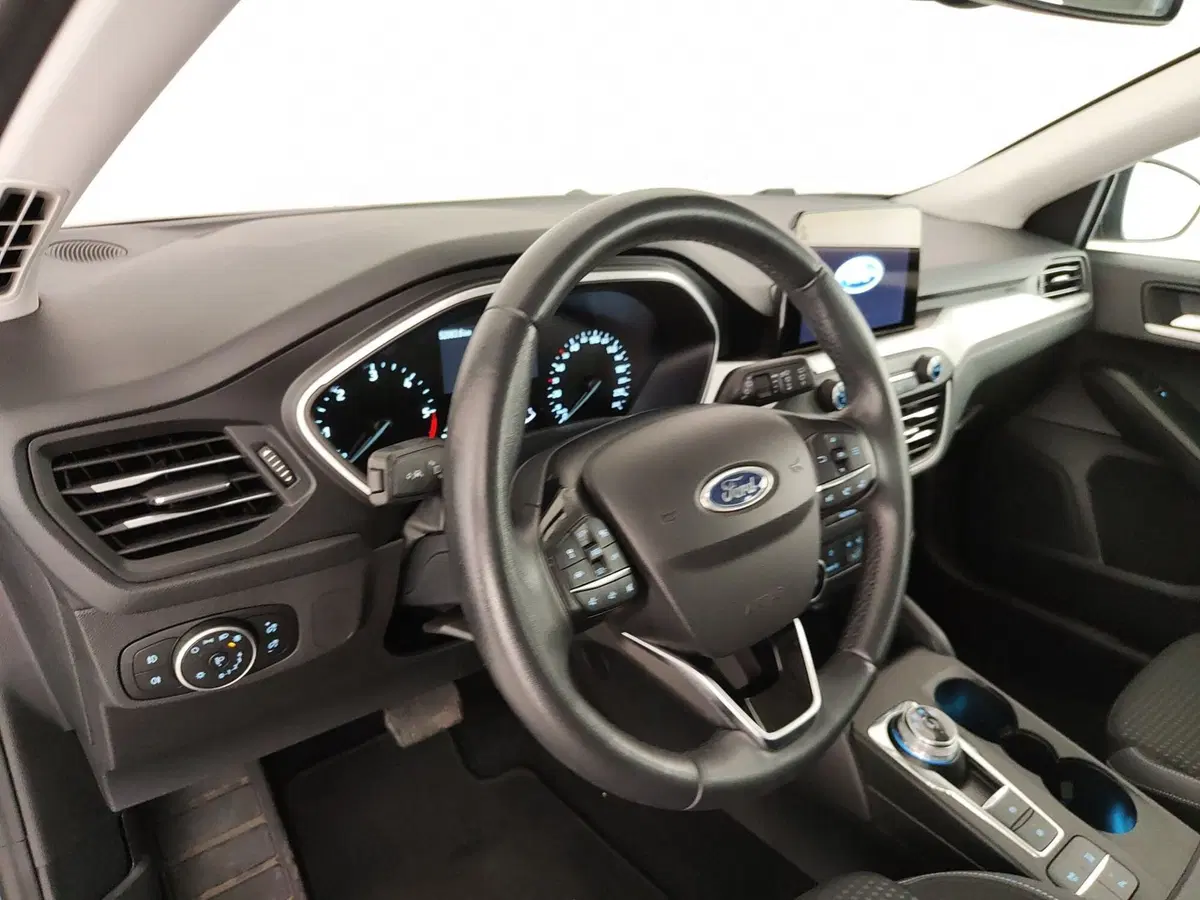 Ford Focus Station Wagon usata a Caserta (20)