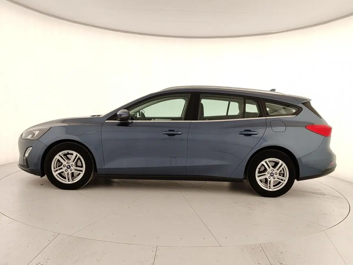 Ford Focus Station Wagon usata a Caserta (8)