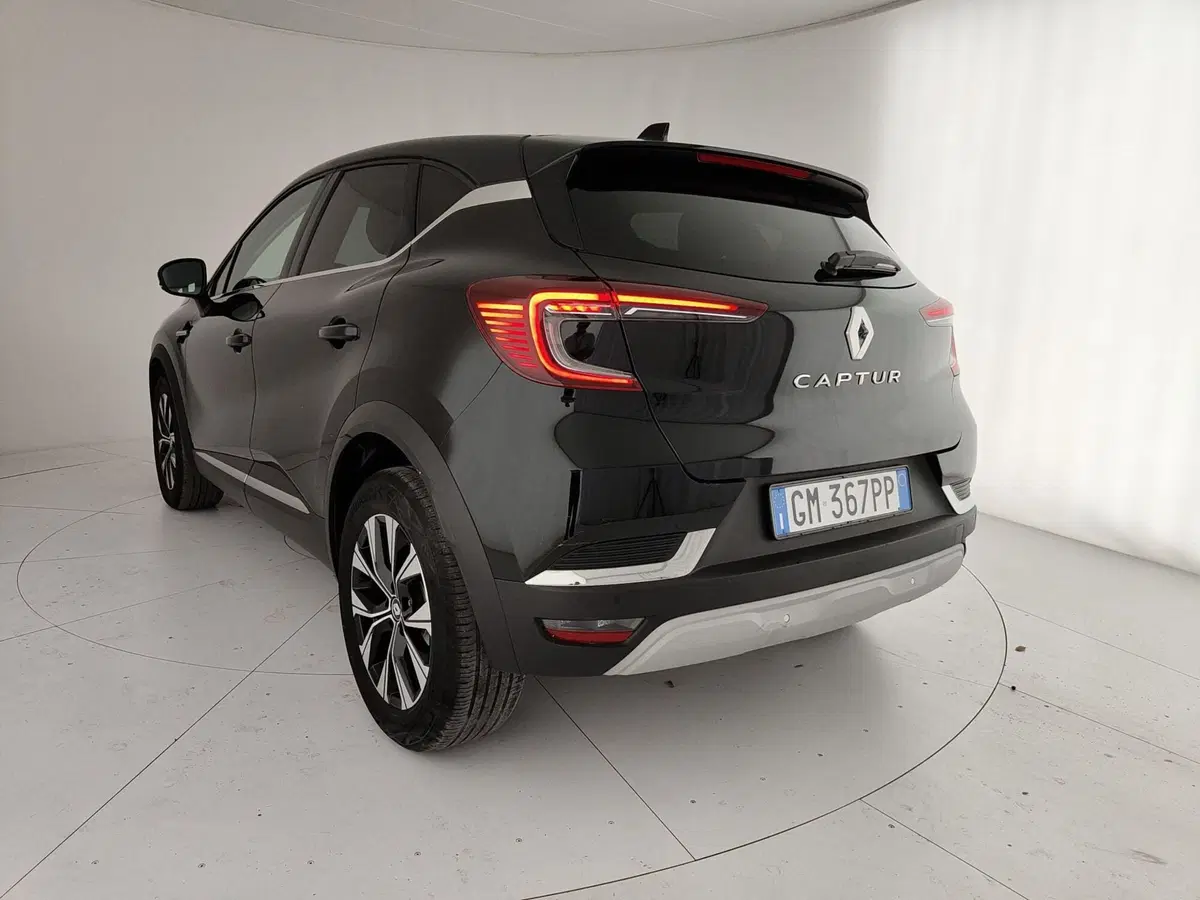 Renault Captur usata a Caserta (9)