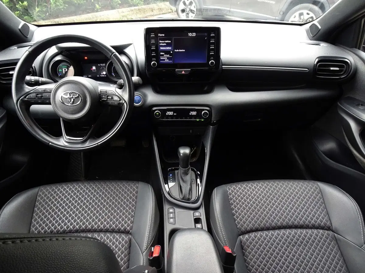 Toyota Yaris usata a Treviso (11)