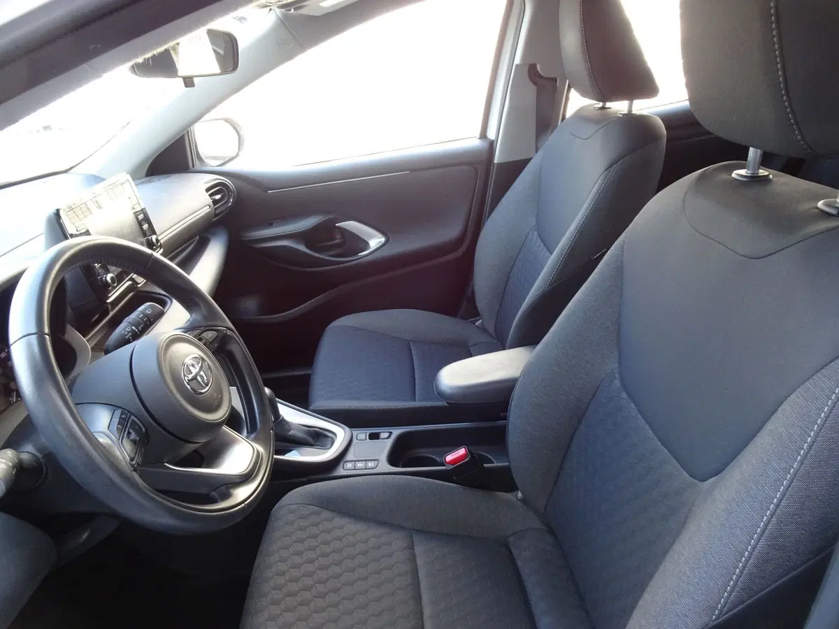 Toyota Yaris usata a Padova (8)