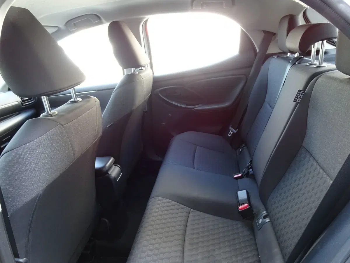 Toyota Yaris usata a Padova (9)