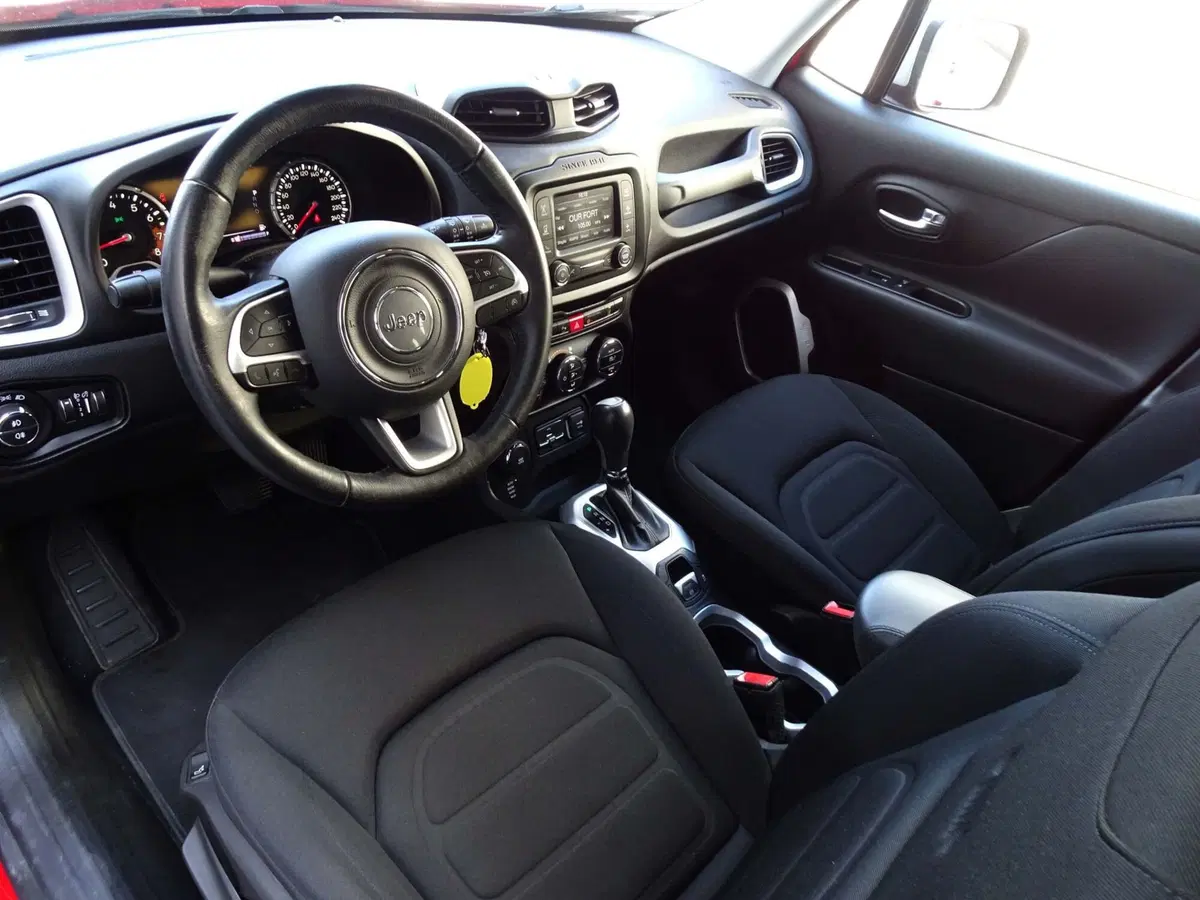 Jeep Renegade usata a Padova (7)