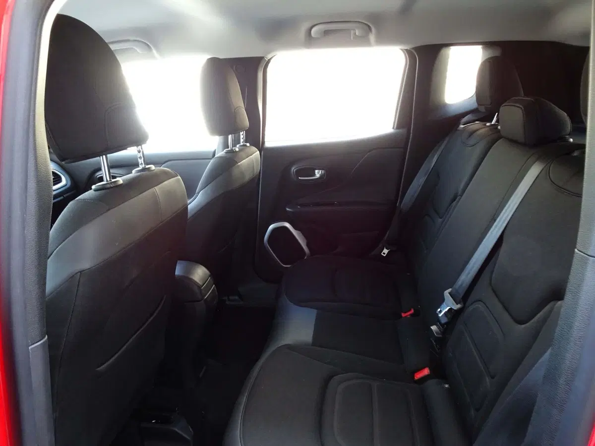 Jeep Renegade usata a Padova (9)