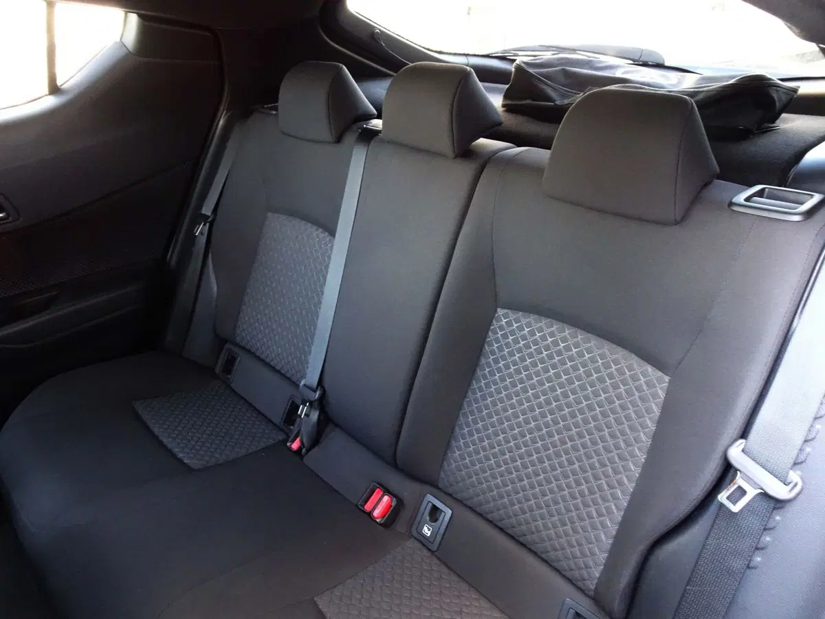 Toyota Toyota C-HR usata a Padova (10)