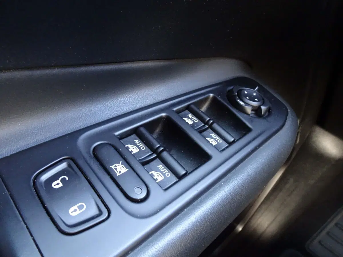 Jeep Renegade usata a Padova (14)
