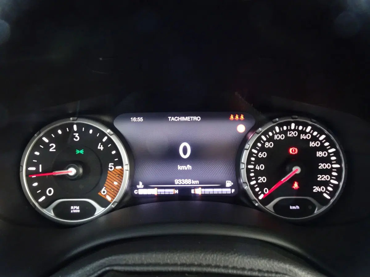 Jeep Renegade usata a Padova (15)