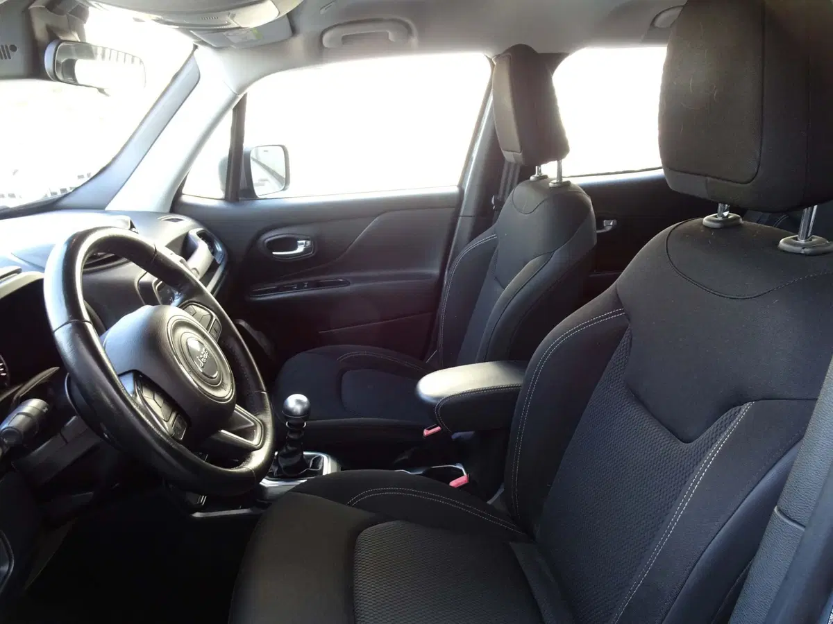 Jeep Renegade usata a Padova (8)