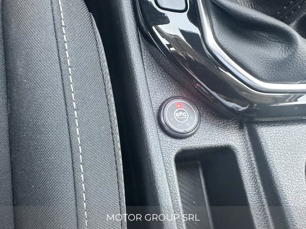 Kia Sportage usata a Napoli (18)