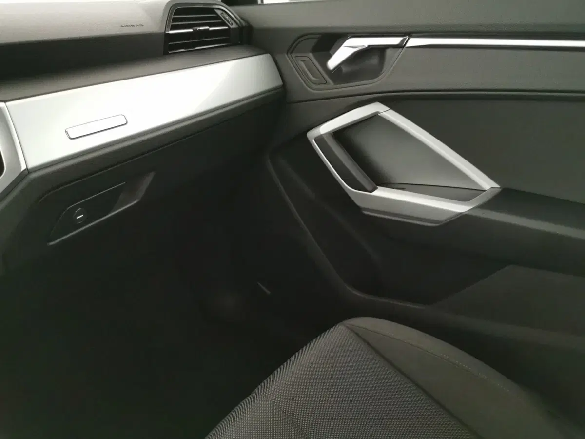 Audi Q3 usata a Chieti (16)
