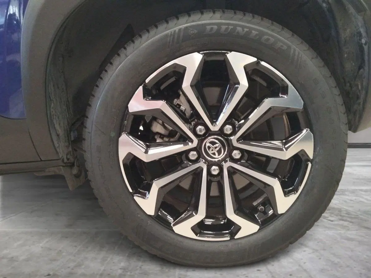 Toyota Yaris Cross usata a Roma (15)