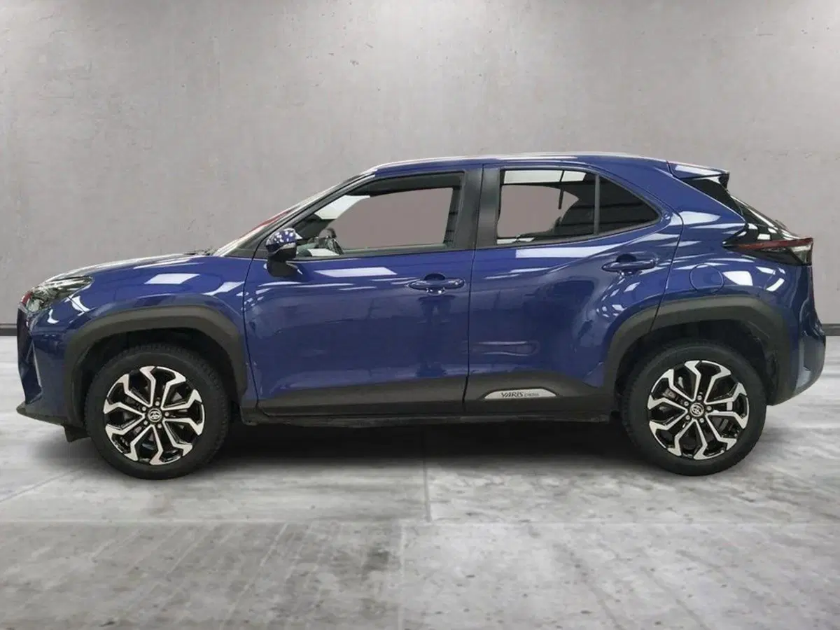 Toyota Yaris Cross usata a Roma (3)