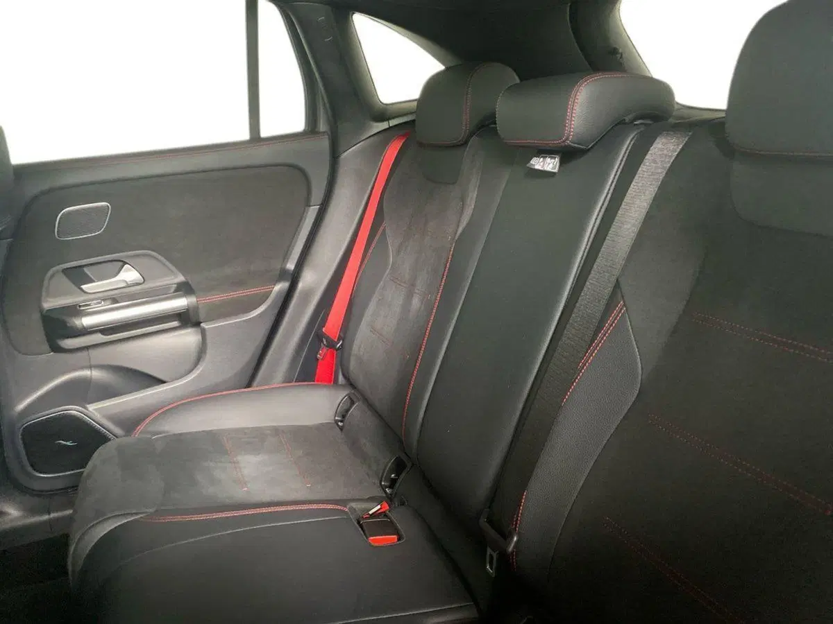 Mercedes-Benz GLA SUV usata a Bergamo (11)