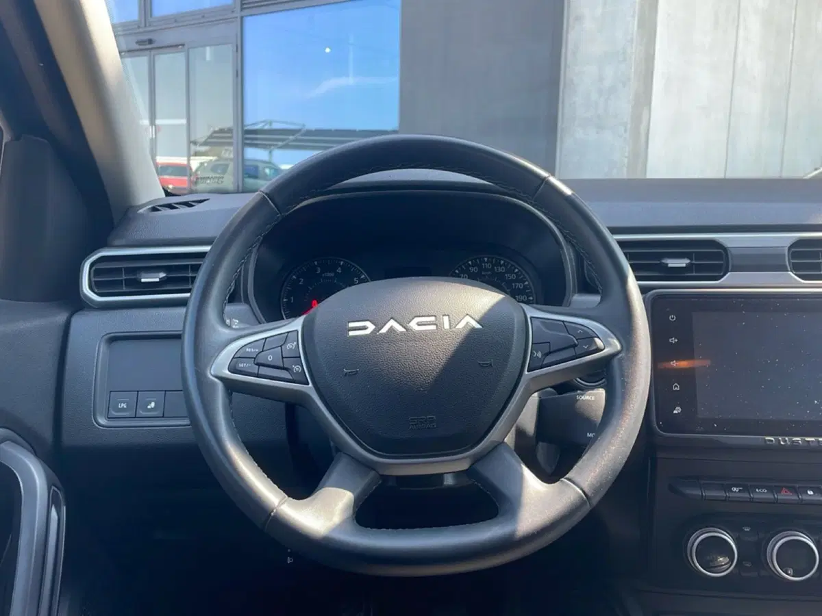 Dacia Duster usata a Bologna (14)