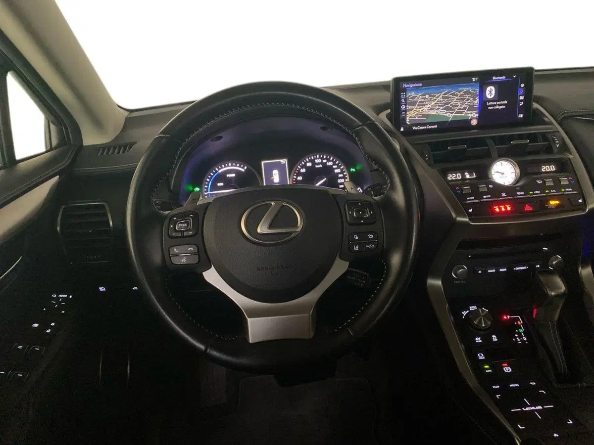 Lexus NX usata a Bergamo (7)
