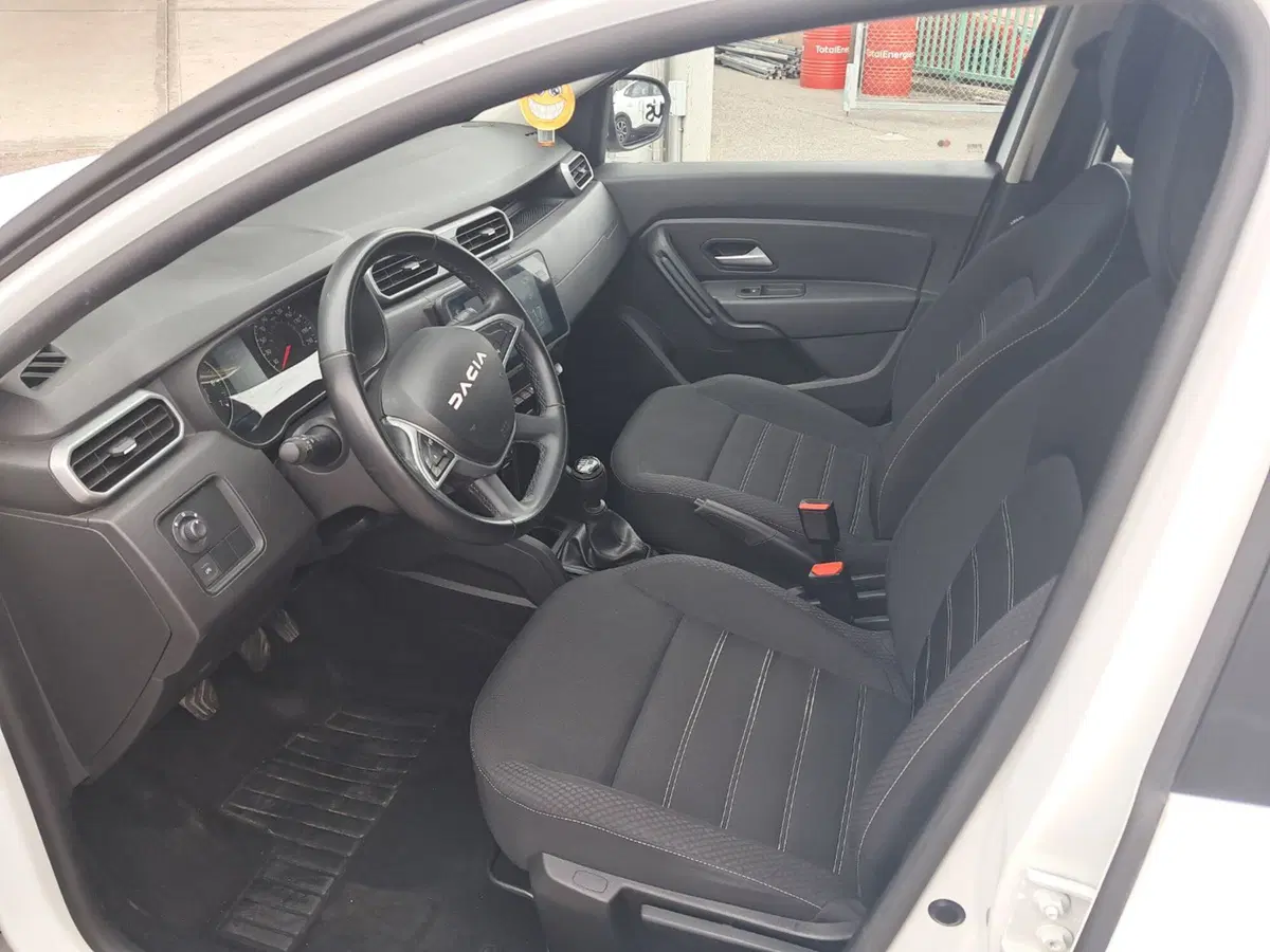 Dacia Duster usata a Bologna (12)