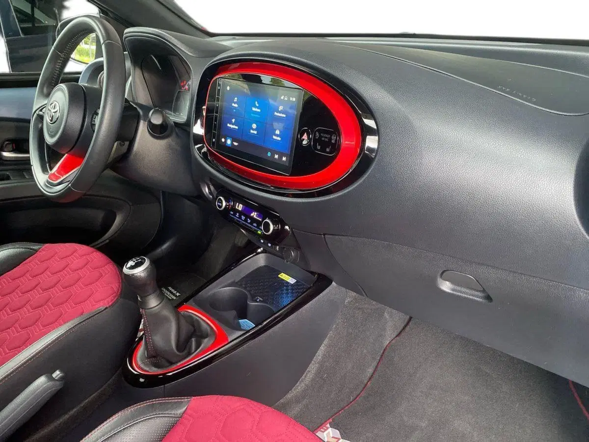 Toyota Aygo X usata a Bergamo (11)