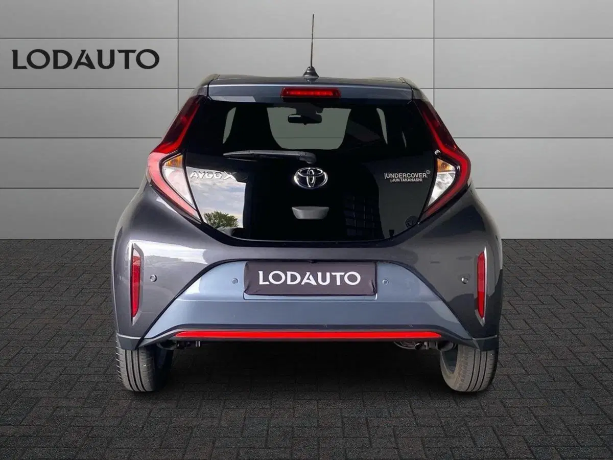 Toyota Aygo X usata a Bergamo (4)