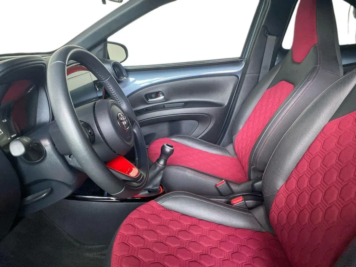 Toyota Aygo X usata a Bergamo (9)