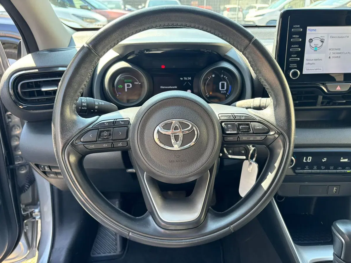 Toyota Yaris usata a Modena (10)